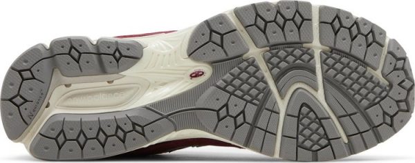 Кроссовки New Balance R Бордовые M