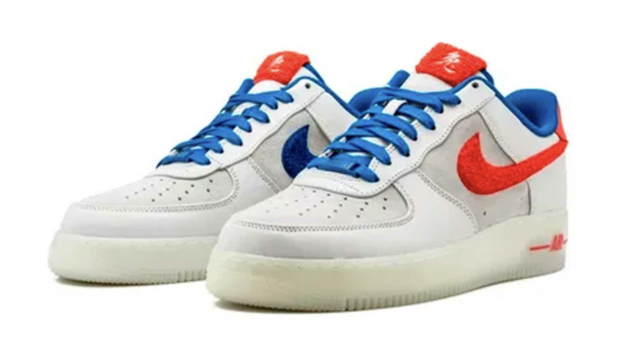 Кроссовки Nike Air Force Low Year Of The Rabbit Белые F