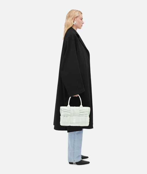 Сумка Bottega Veneta Arco Белая N