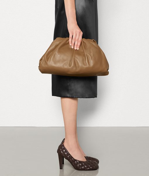 Сумка Bottega Veneta Pouch N