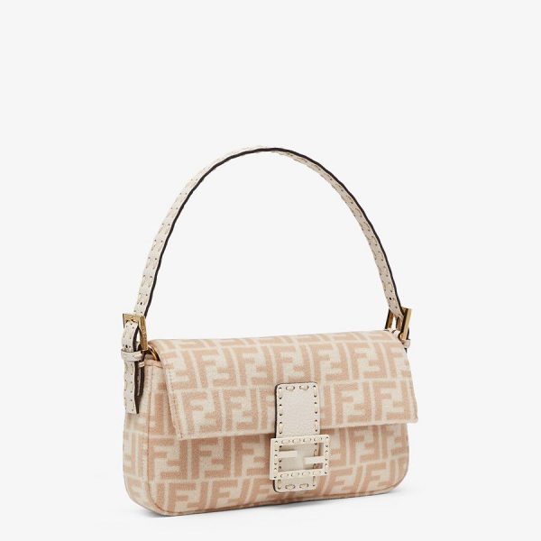 Сумка Fendi Baguette Бежевая N