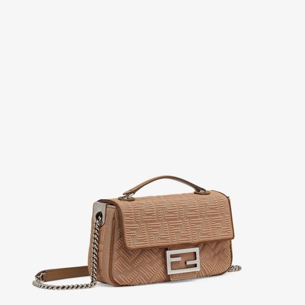 Сумка Fendi Baguette Бежевая N