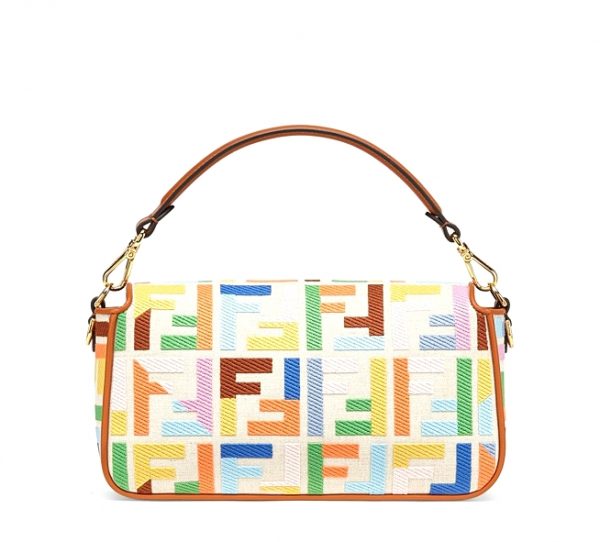 Сумка Fendi Baguette Бежевая N