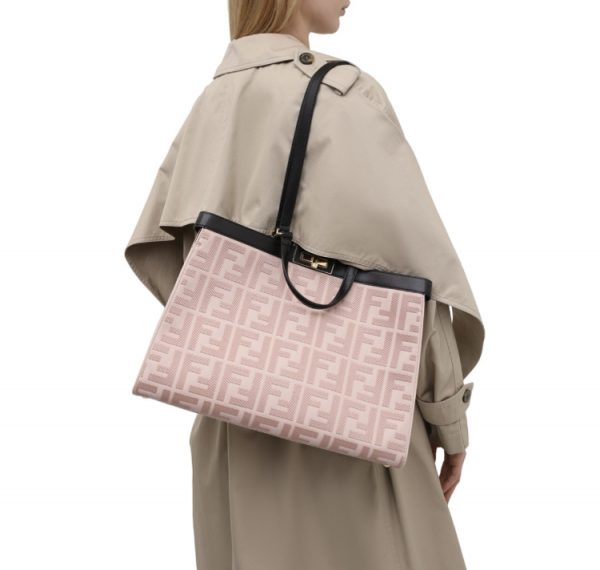 Сумка Fendi Peekaboo X tote Светло розовая N