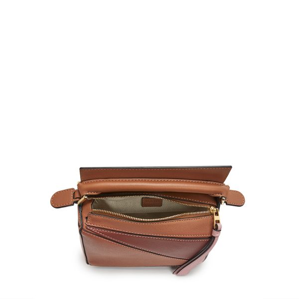 Сумка Loewe Puzzle Mini Bag Tan N