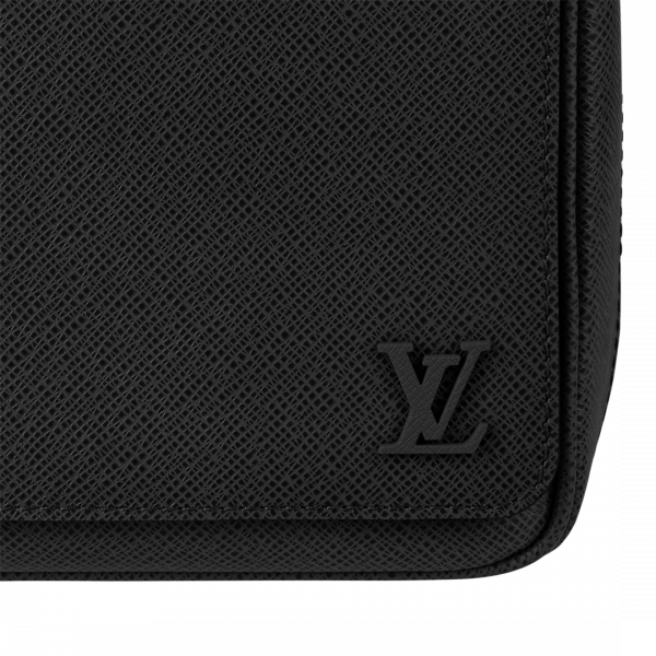 Сумка Louis Vuitton District Pm Черная N