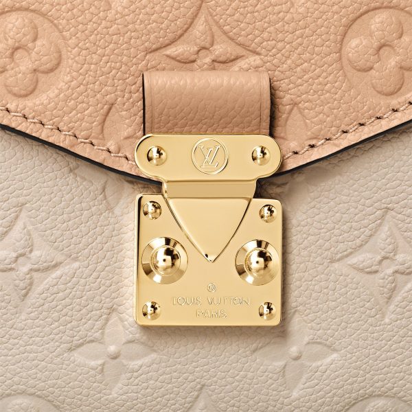 Сумка Louis Vuitton Pochette M Бежевая N