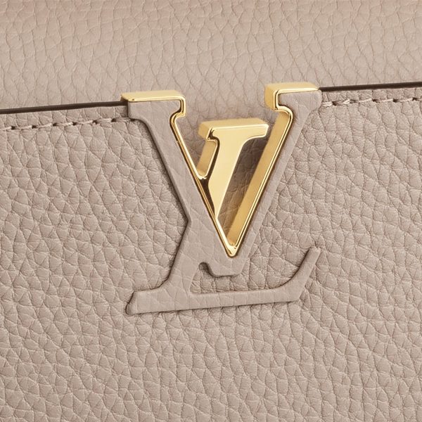 Сумка Louis Vuitton Capucines Bb Бежевая N