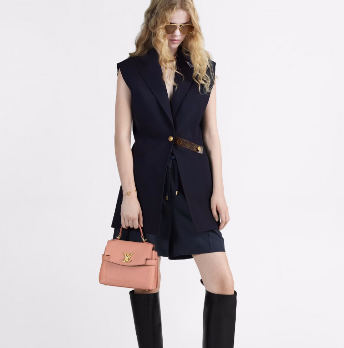 Сумка Louis Vuitton Lockme Ever Mini Розовая N