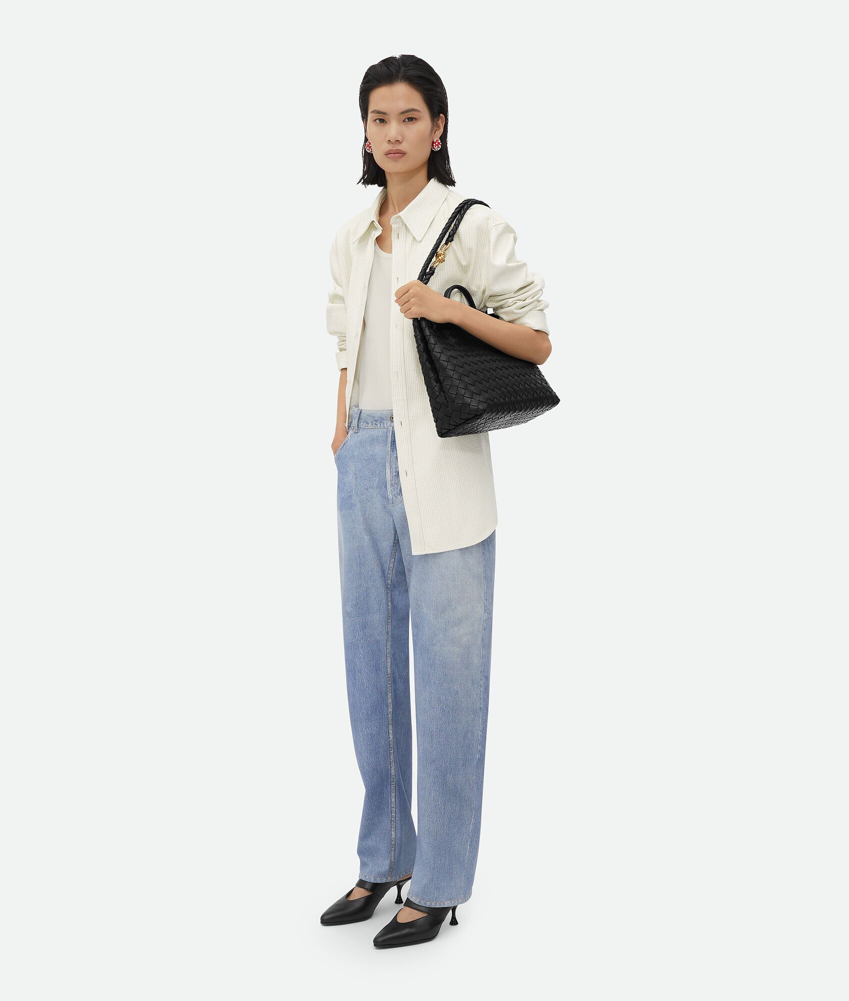 Сумка Bottega Veneta Andiamo Medium Черная N