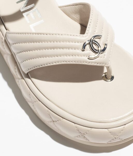 Сандали Chanel Белые F