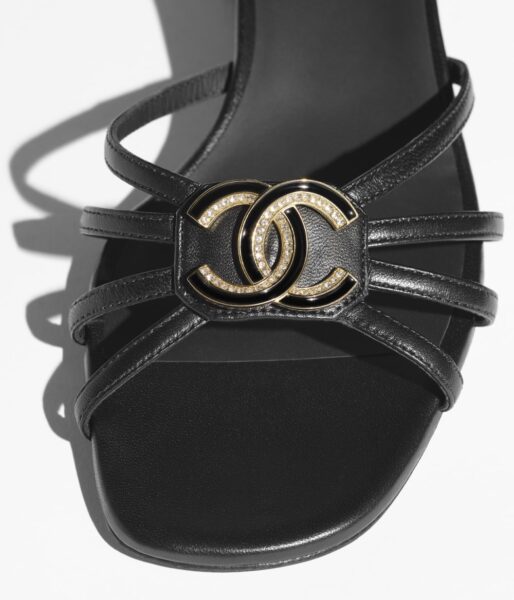 Босоножки Chanel Черные F