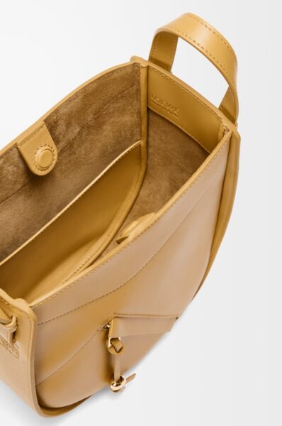 Сумка Loewe Hammock Slice Коричневая N