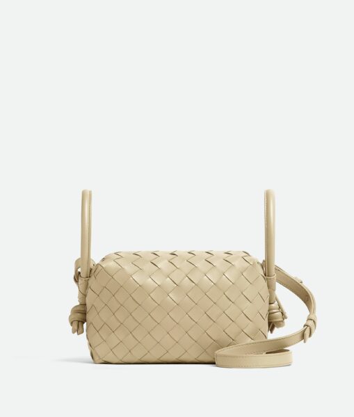 Сумка Bottega Veneta Loop Бежевая N