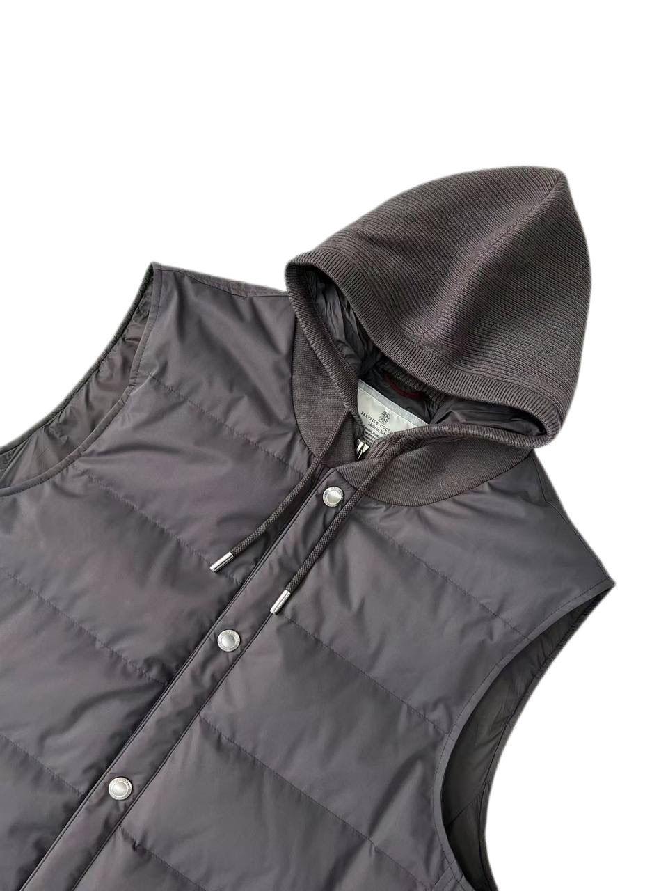 Жилет Brunello Cucinelli Темно серый M