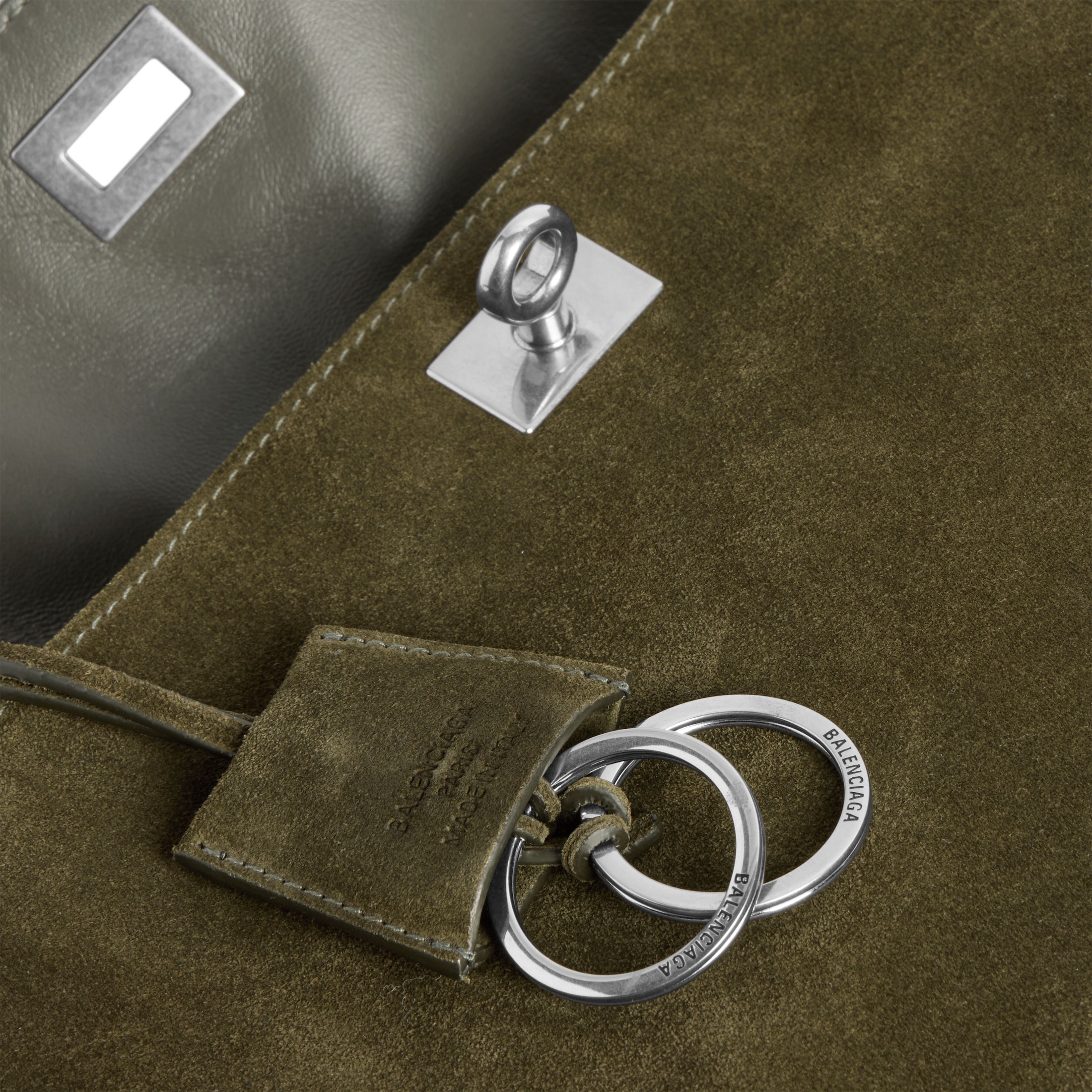 Сумка Balenciaga Rodeo Medium Темно зеленая N