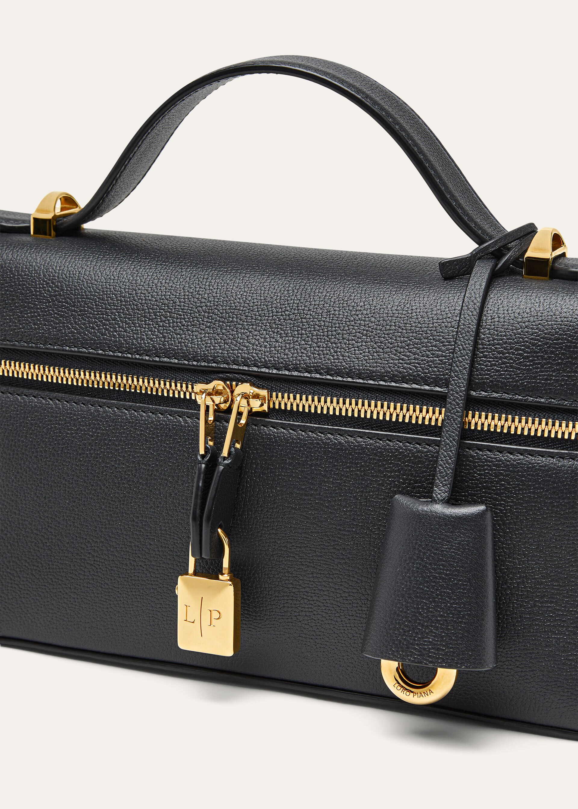 Сумка Loro Piana L Черная N