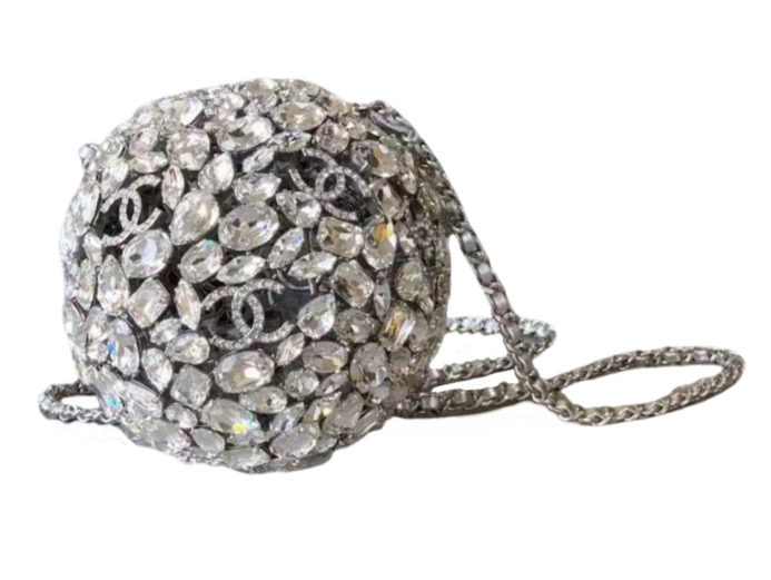 Клатчи Chanel Sphere Minaudiere Серебряный N