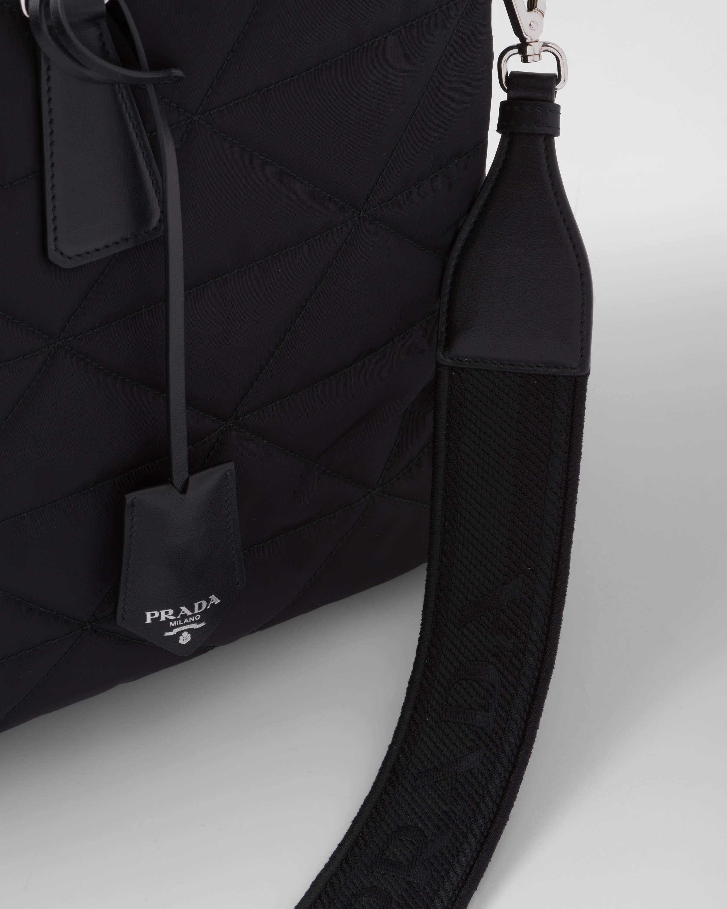 Сумка Prada Re nylon Черная N