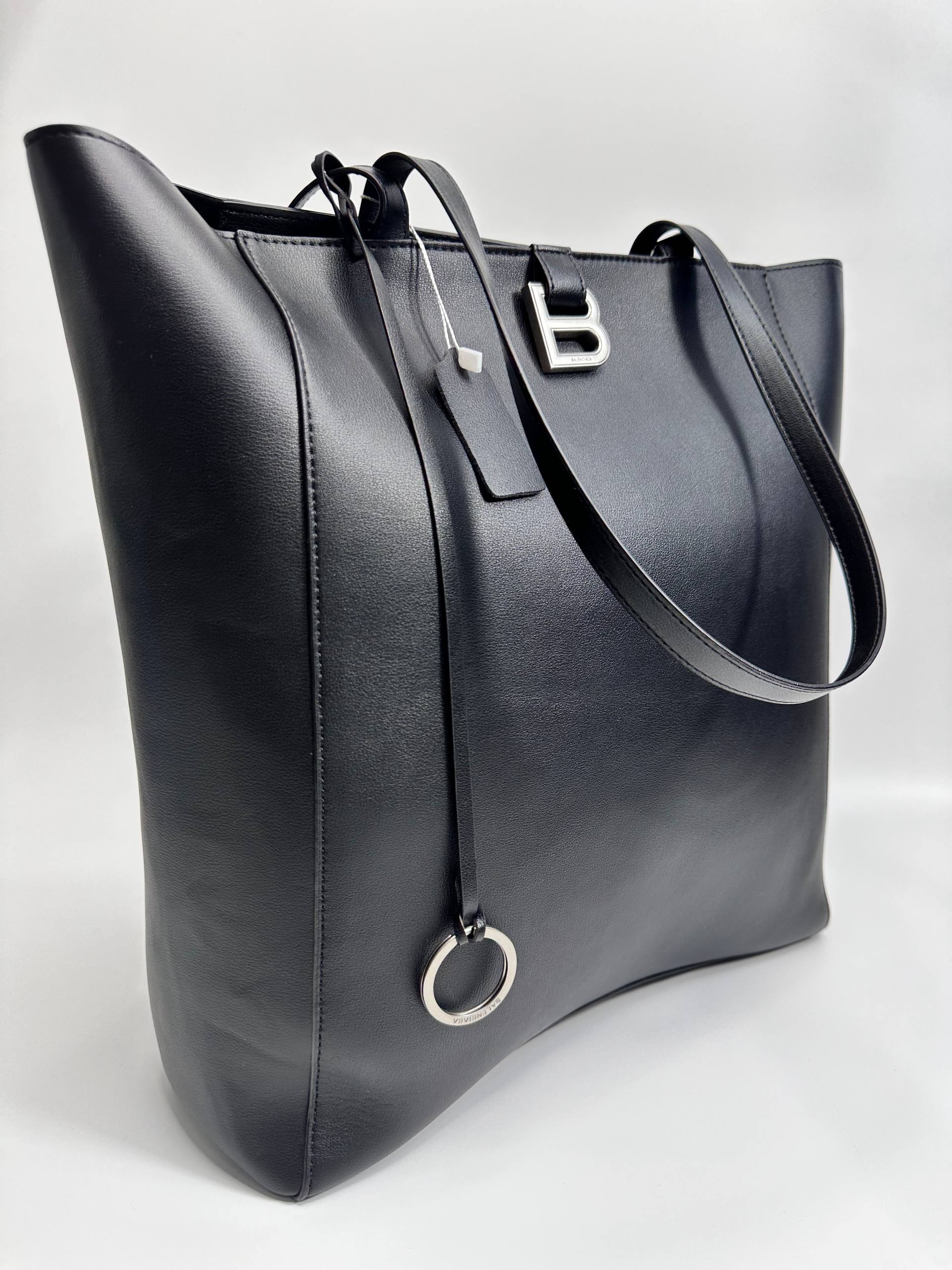 Сумка Balenciaga Hourglass Черная N