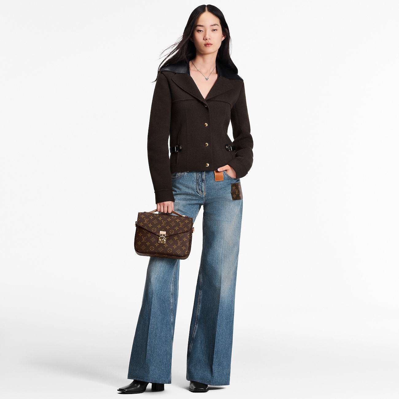 Сумка Louis Vuitton Pochette M Коричневая N